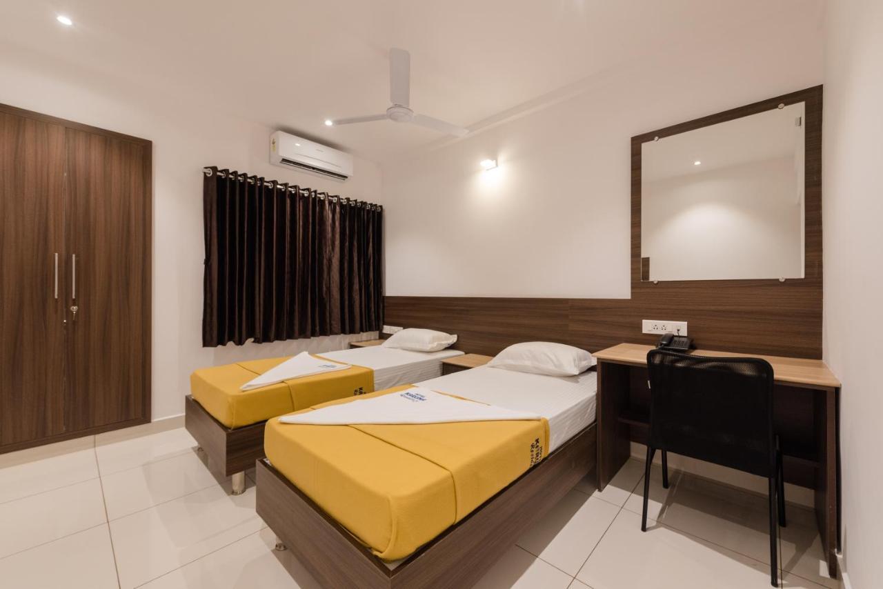 Hotel Karuna Residency Mangalore Extérieur photo